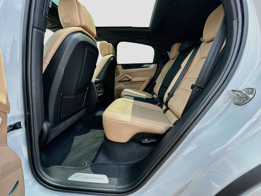 New 2026 Porsche Cayenne S AWD/4WD image 24