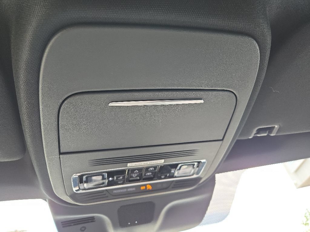 Used 2025 Lincoln Navigator Reserve w/ Jet Appearance Package AWD/4WD image 76