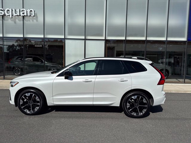 Certified 2026 Volvo XC60 B5 Plus AWD/4WD image 2