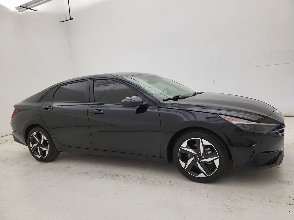 Used 2023 Hyundai Elantra SEL w/ Convenience Package