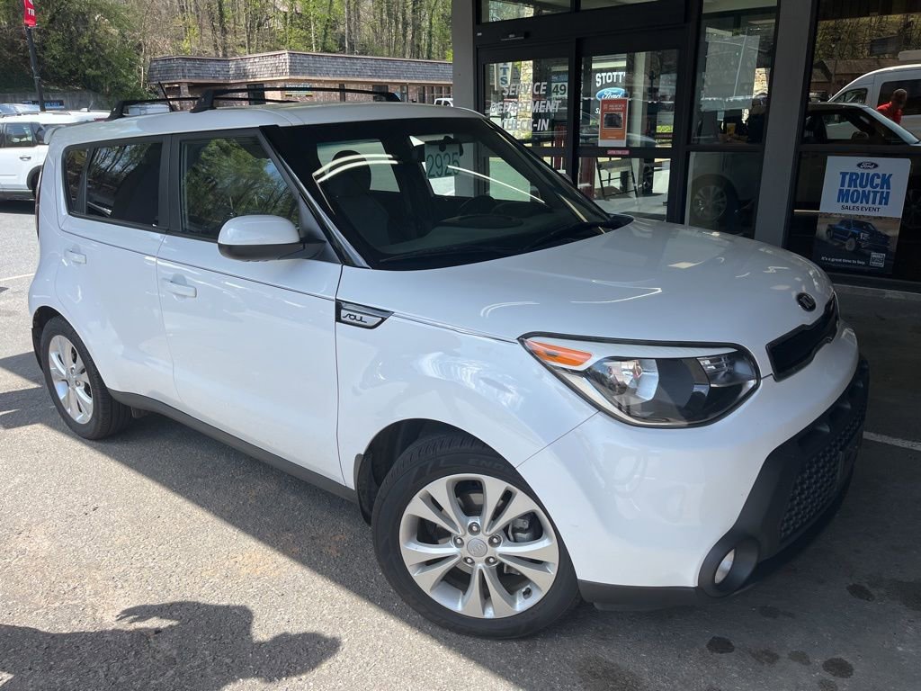 Used 2015 Kia Soul + w/ Audio Package image 21