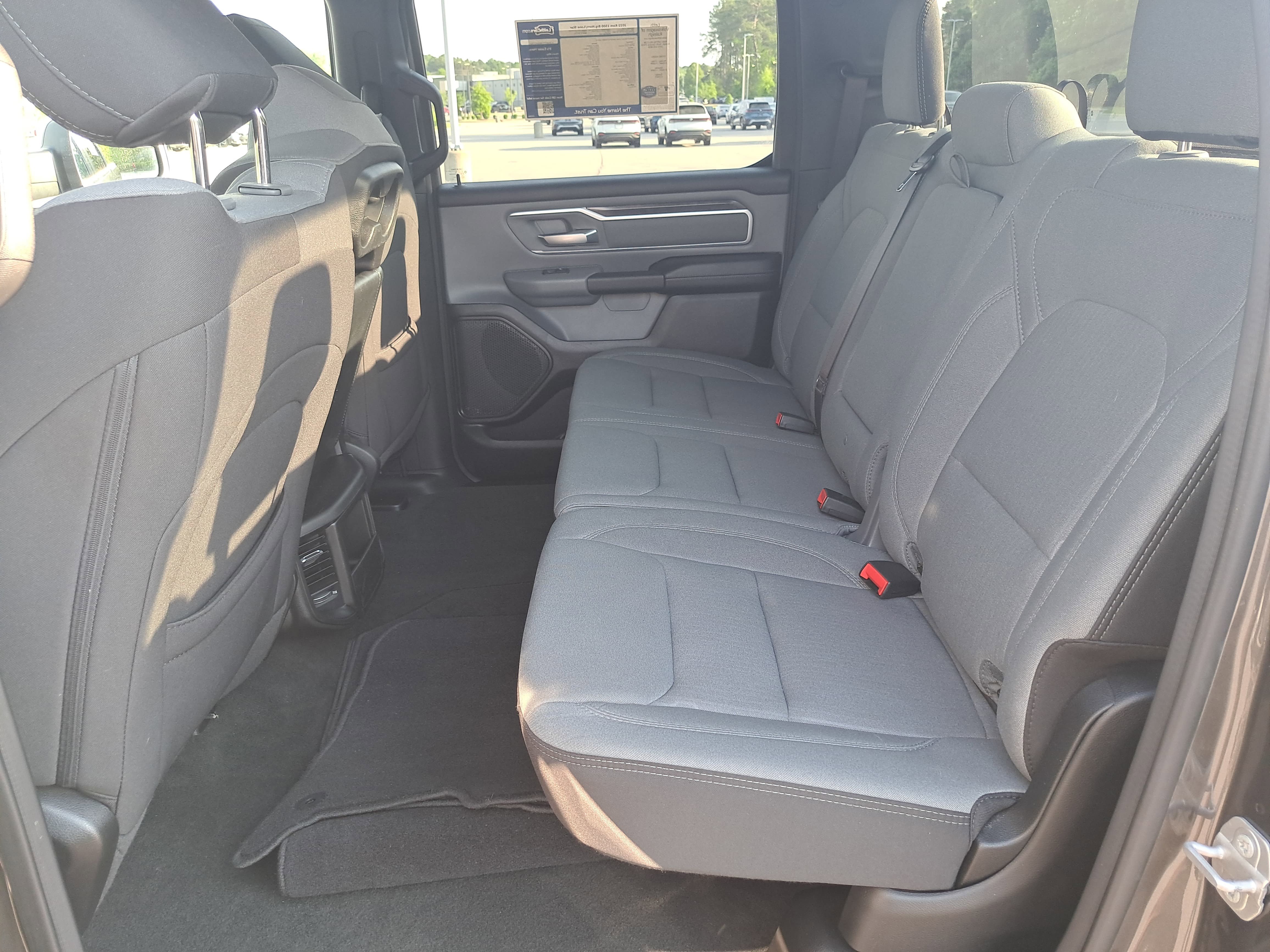 Used 2022 RAM 1500 Big Horn AWD/4WD image 13