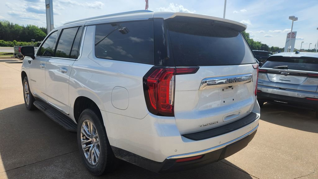 Used 2023 GMC Yukon XL SLT AWD/4WD image 6