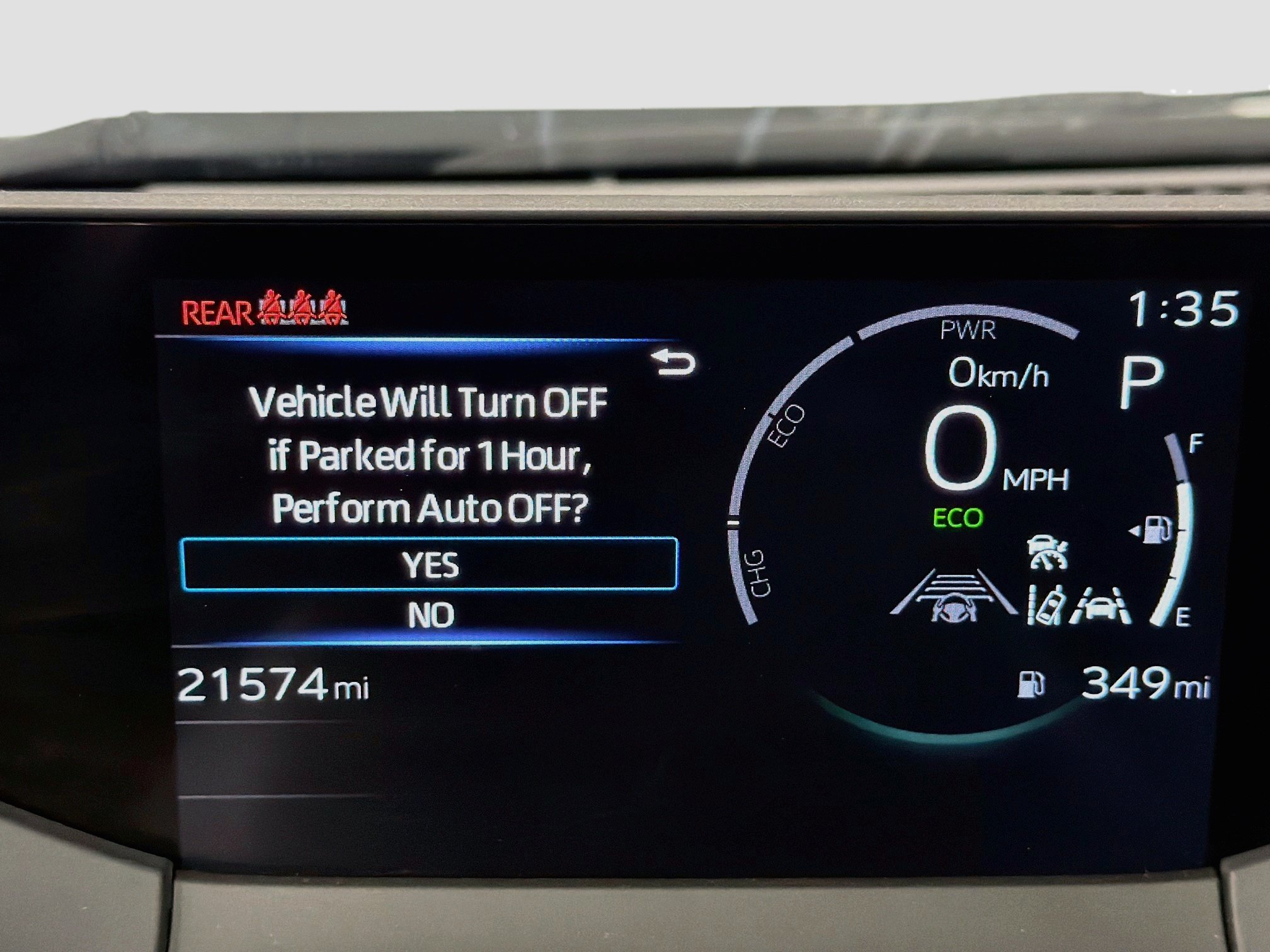 Used 2025 Toyota Prius LE FWD image 19