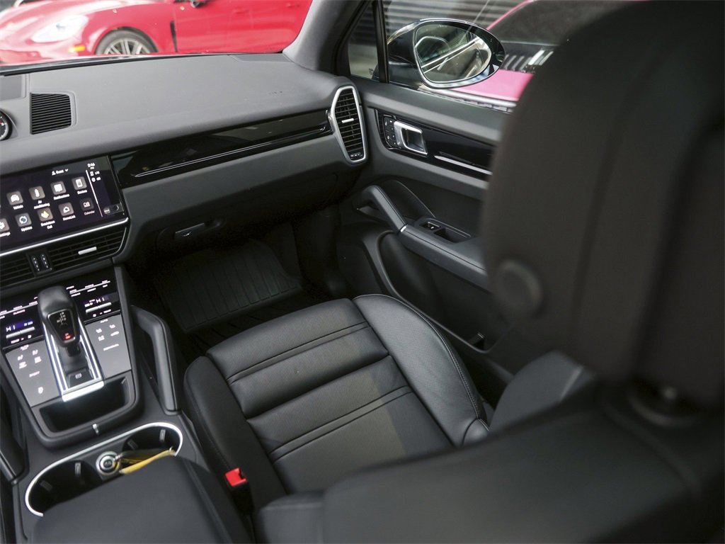 Certified 2023 Porsche Cayenne image 35