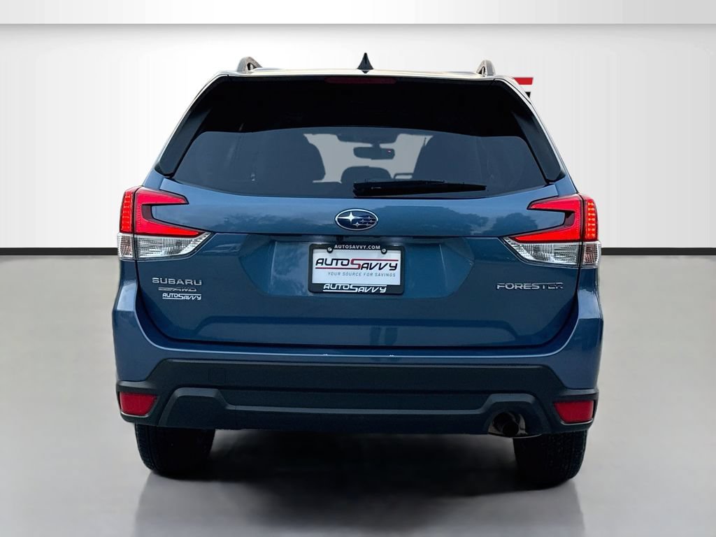 Used 2024 Subaru Forester Premium AWD/4WD image 6