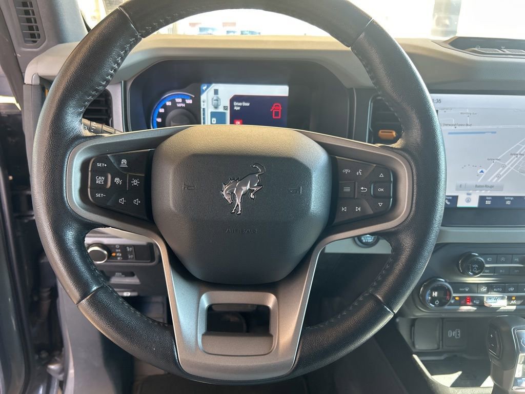 Used 2021 Ford Bronco Badlands image 10