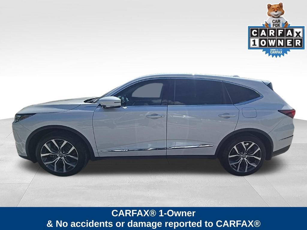 Used 2024 Acura MDX w/ Technology Package FWD image 2