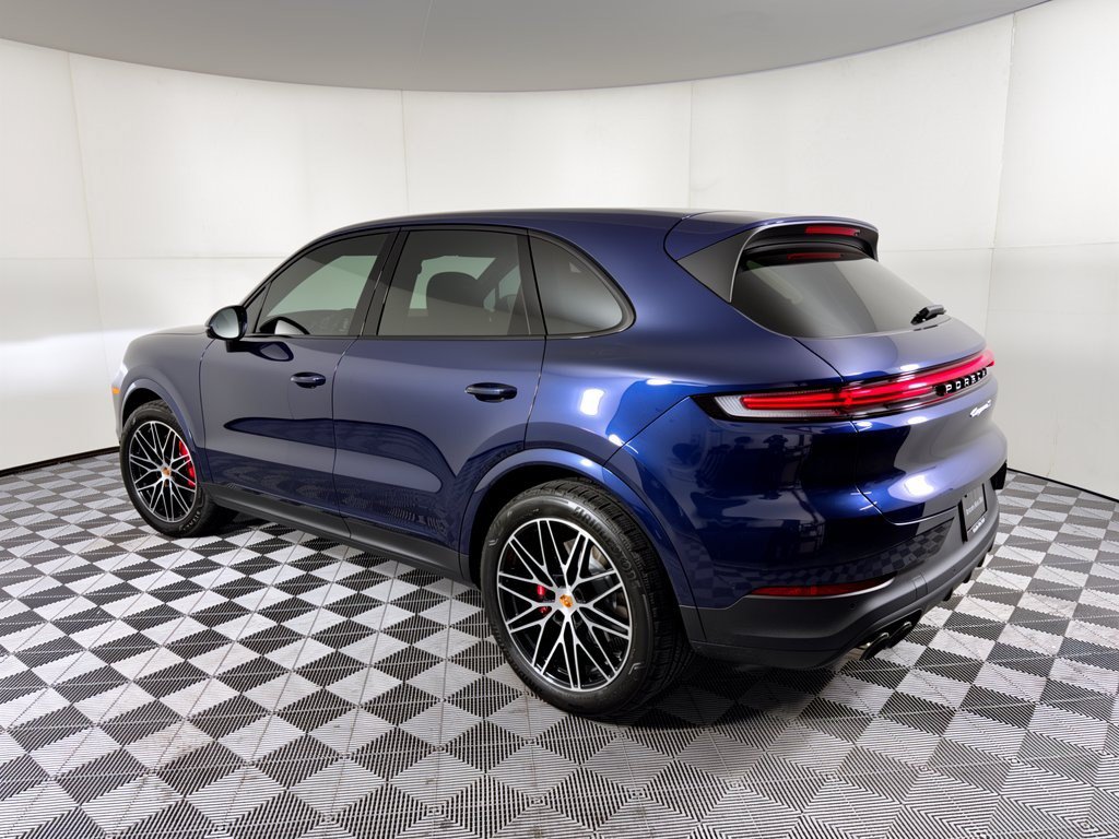 New 2026 Porsche Cayenne S AWD/4WD image 3