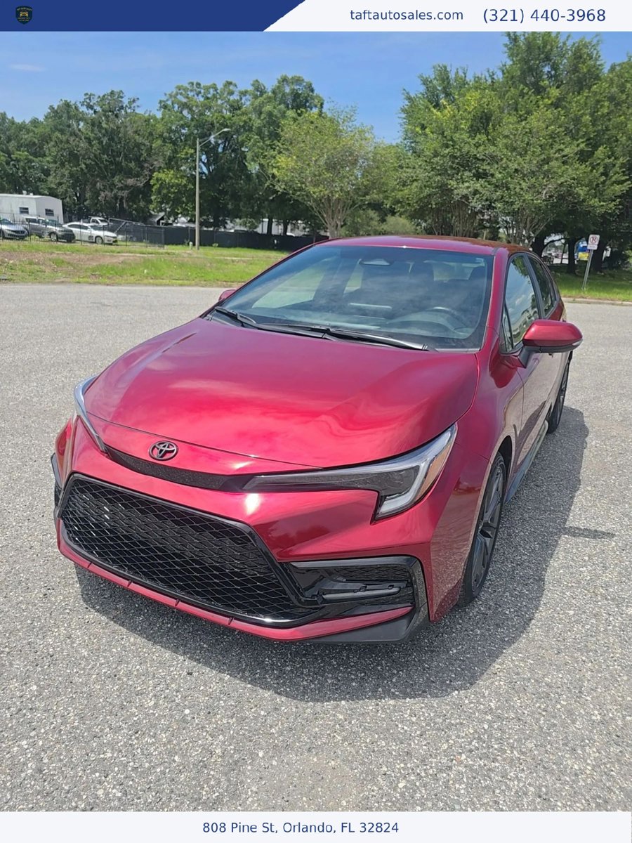 Used 2025 Toyota Corolla SE FWD image 1