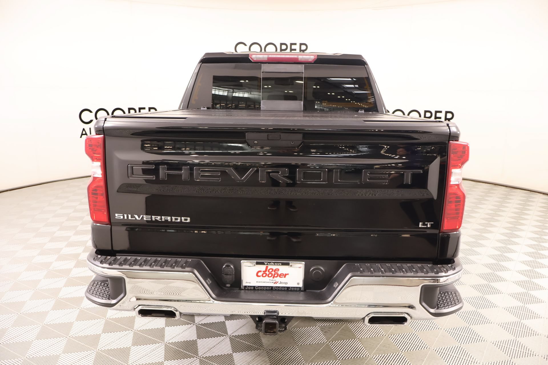 Used 2020 Chevrolet Silverado 1500 LT w/ Texas Edition AWD/4WD image 21