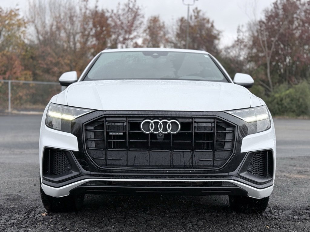 Used 2020 Audi Q8 Premium Plus w/ Premium Plus Package image 2