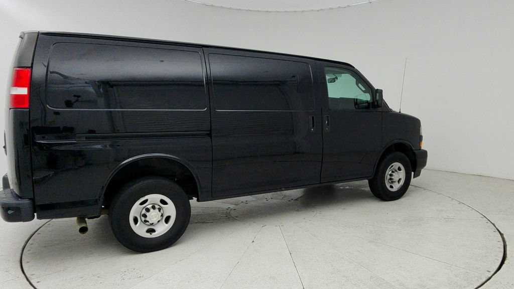 Used 2021 Chevrolet Express 2500 w/ Driver Convenience Package RWD image 8