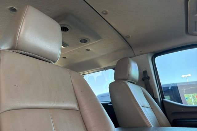 Used 2019 Nissan NV 3500 SL RWD image 20