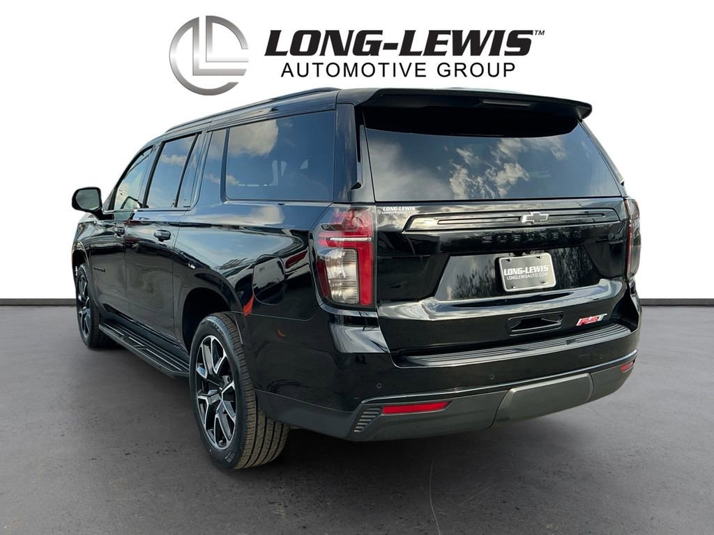 Used 2023 Chevrolet Suburban RST w/ Luxury Package image 4