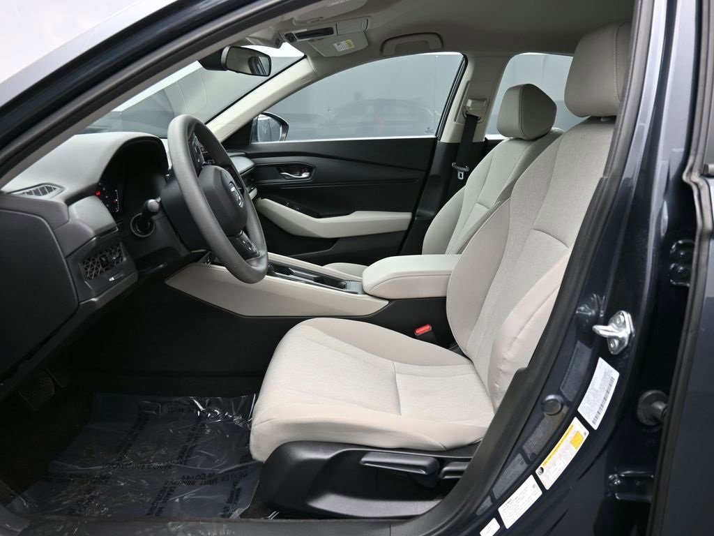 Certified 2024 Honda Accord LX image 32