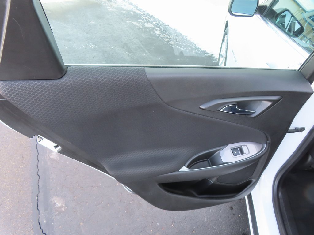 Used 2023 Chevrolet Malibu LT image 31