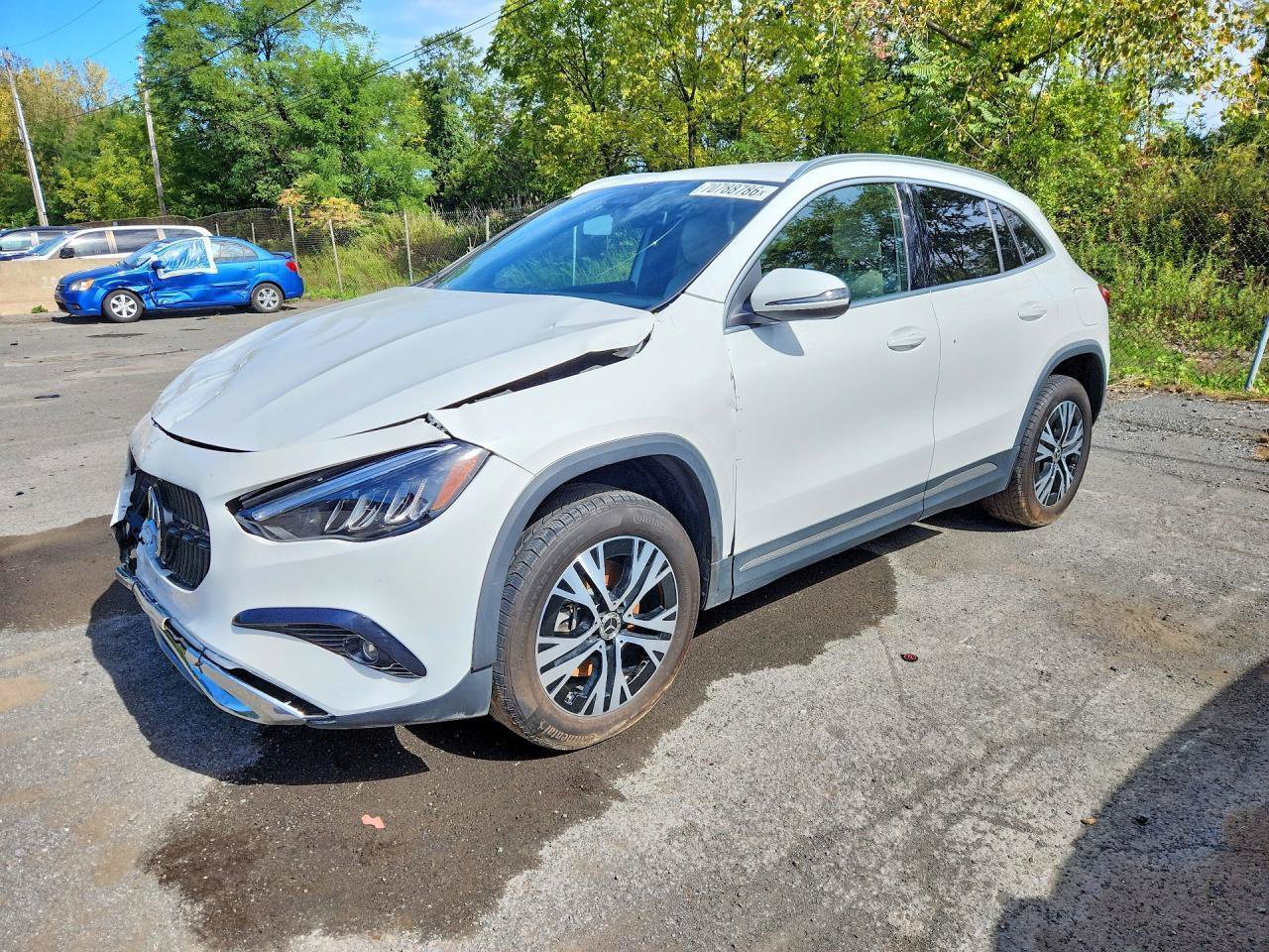 Used 2025 Mercedes-Benz GLA 250 4MATIC image 3