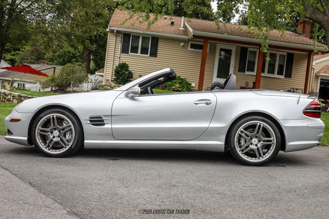 Used 2008 Mercedes-Benz SL 55 AMG image 3