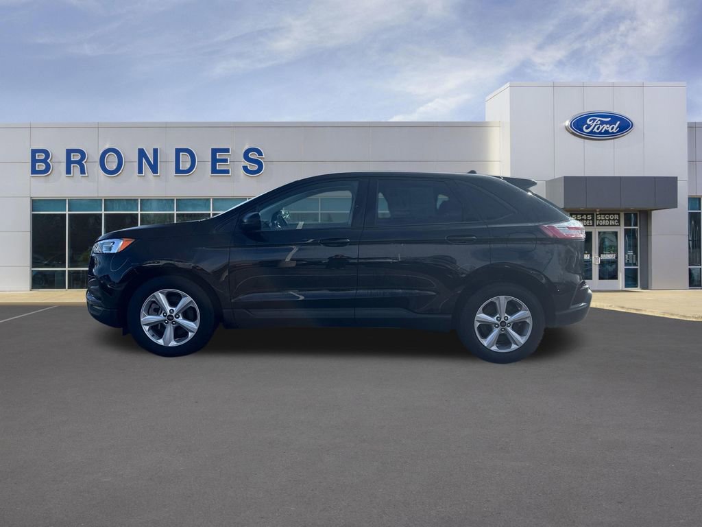 Used 2024 Ford Edge SE image 1