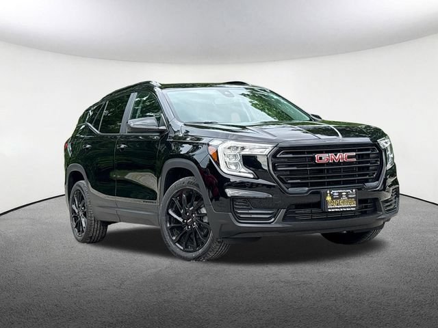 Used 2023 GMC Terrain SLE w/ Driver Convenience Package AWD/4WD image 2