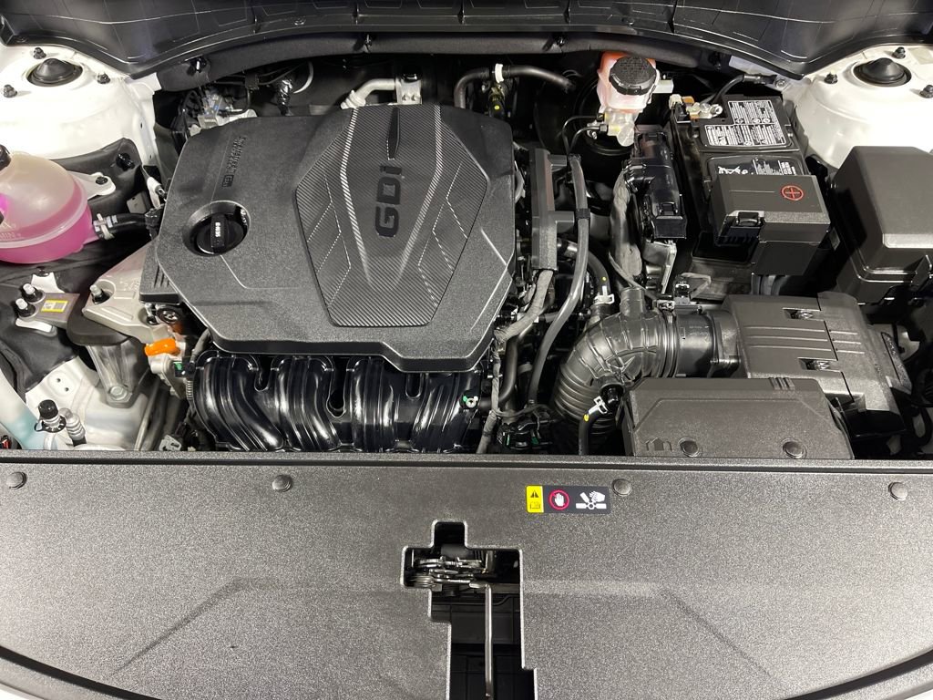 Used 2023 Kia Sorento S image 9