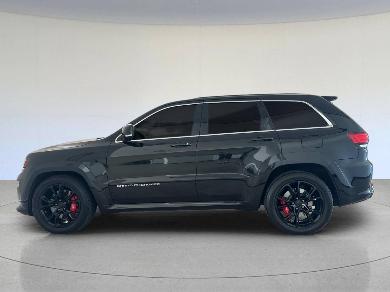 Used 2014 Jeep Grand Cherokee SRT w/ Trailer Tow Group IV AWD/4WD image 2