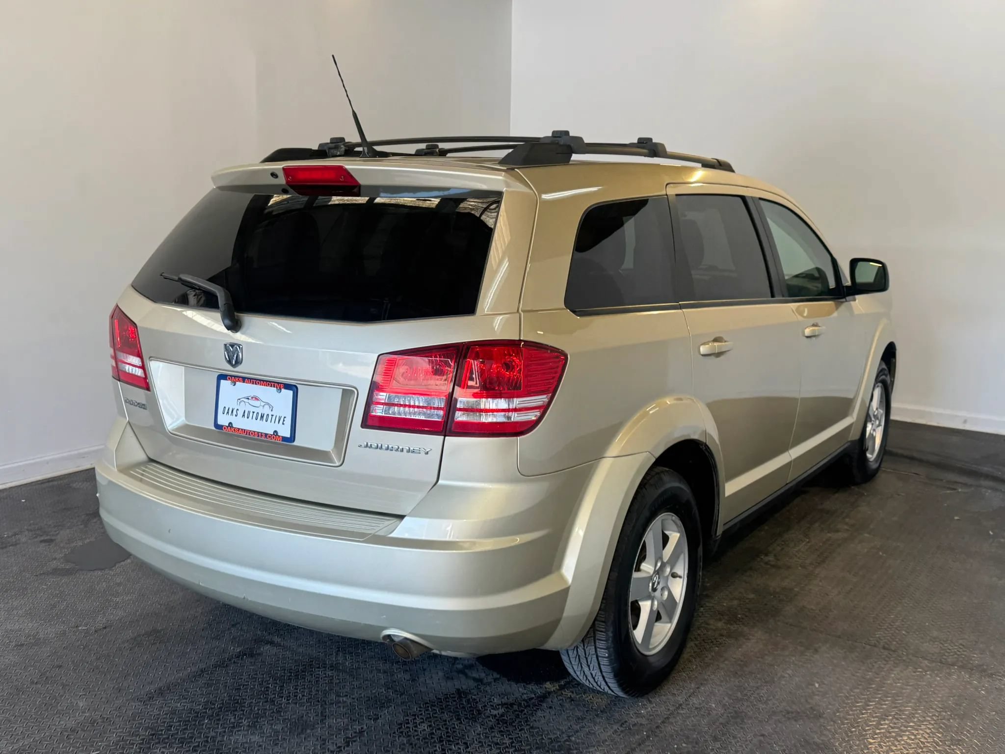 Used 2010 Dodge Journey SE w/ Popular Equipment Group FWD image 4