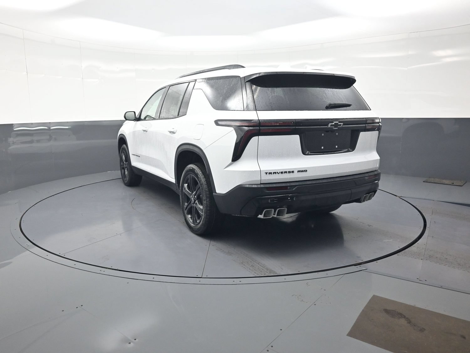 New 2027 Chevrolet Traverse LT w/ Midnight/Sport Edition AWD/4WD image 5