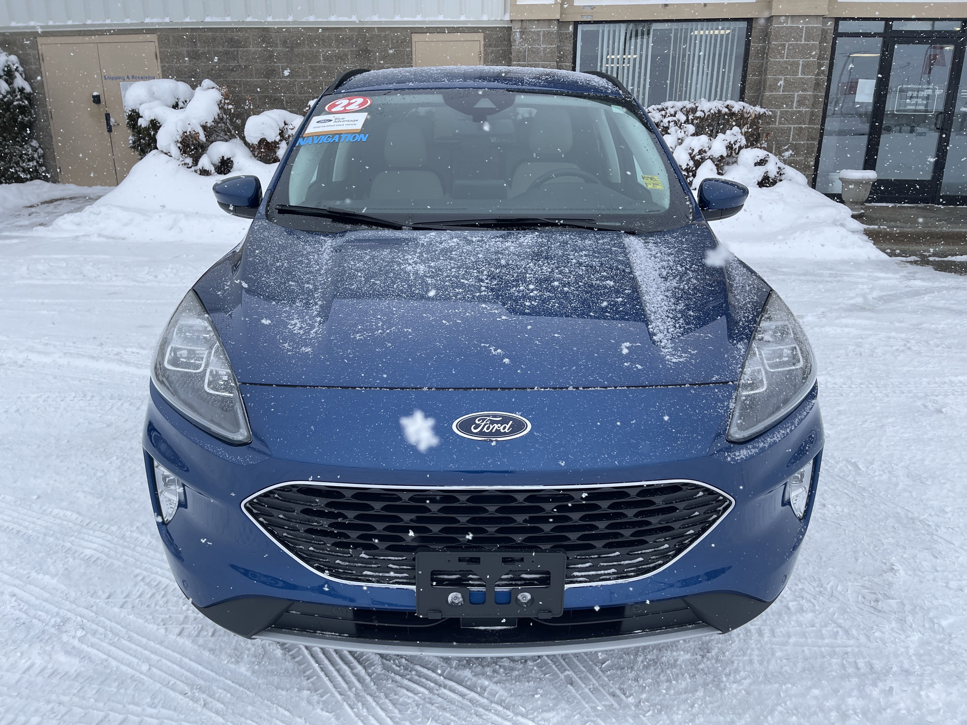 Certified 2022 Ford Escape Titanium image 9