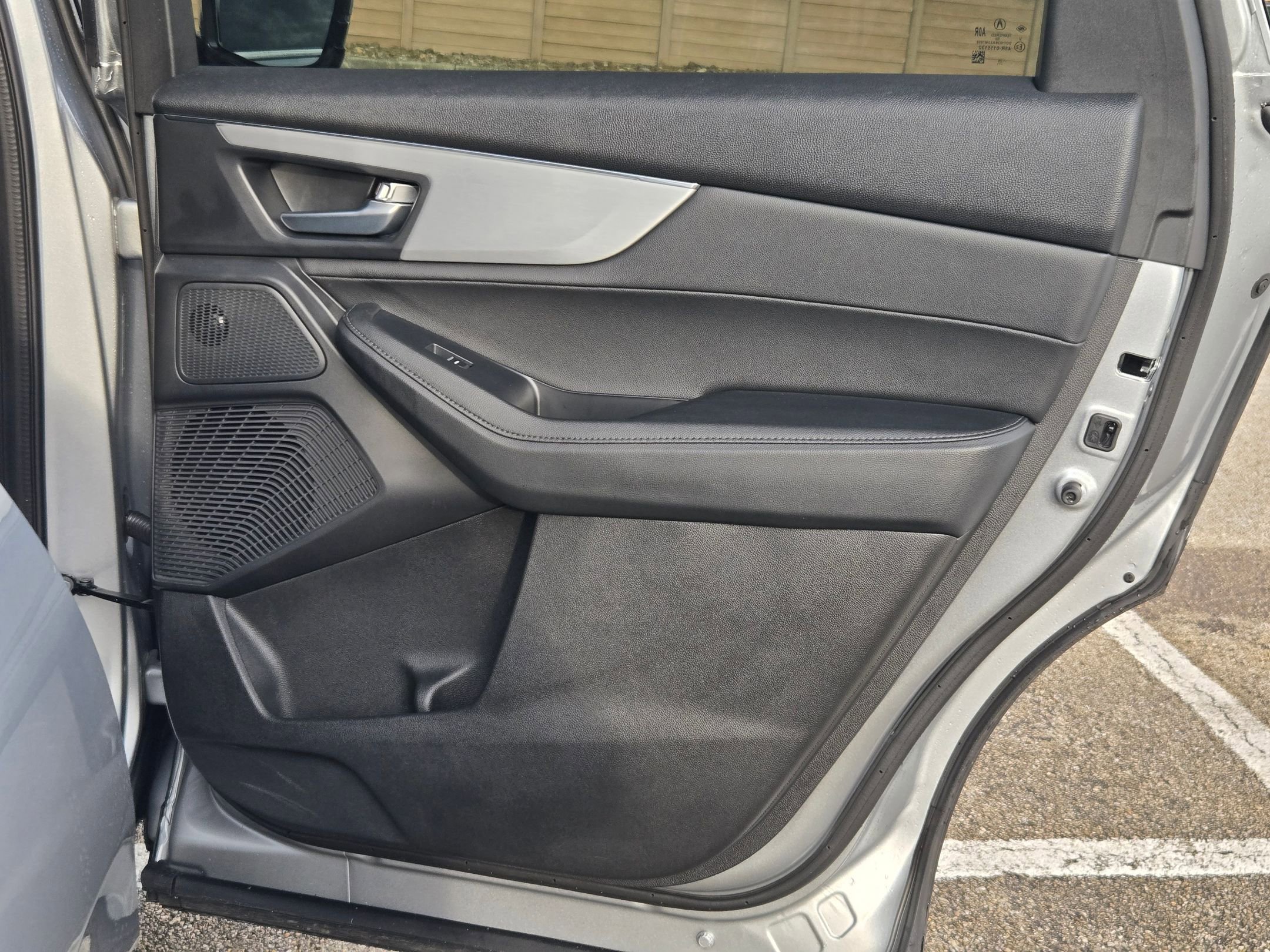 Used 2026 Acura MDX FWD image 26