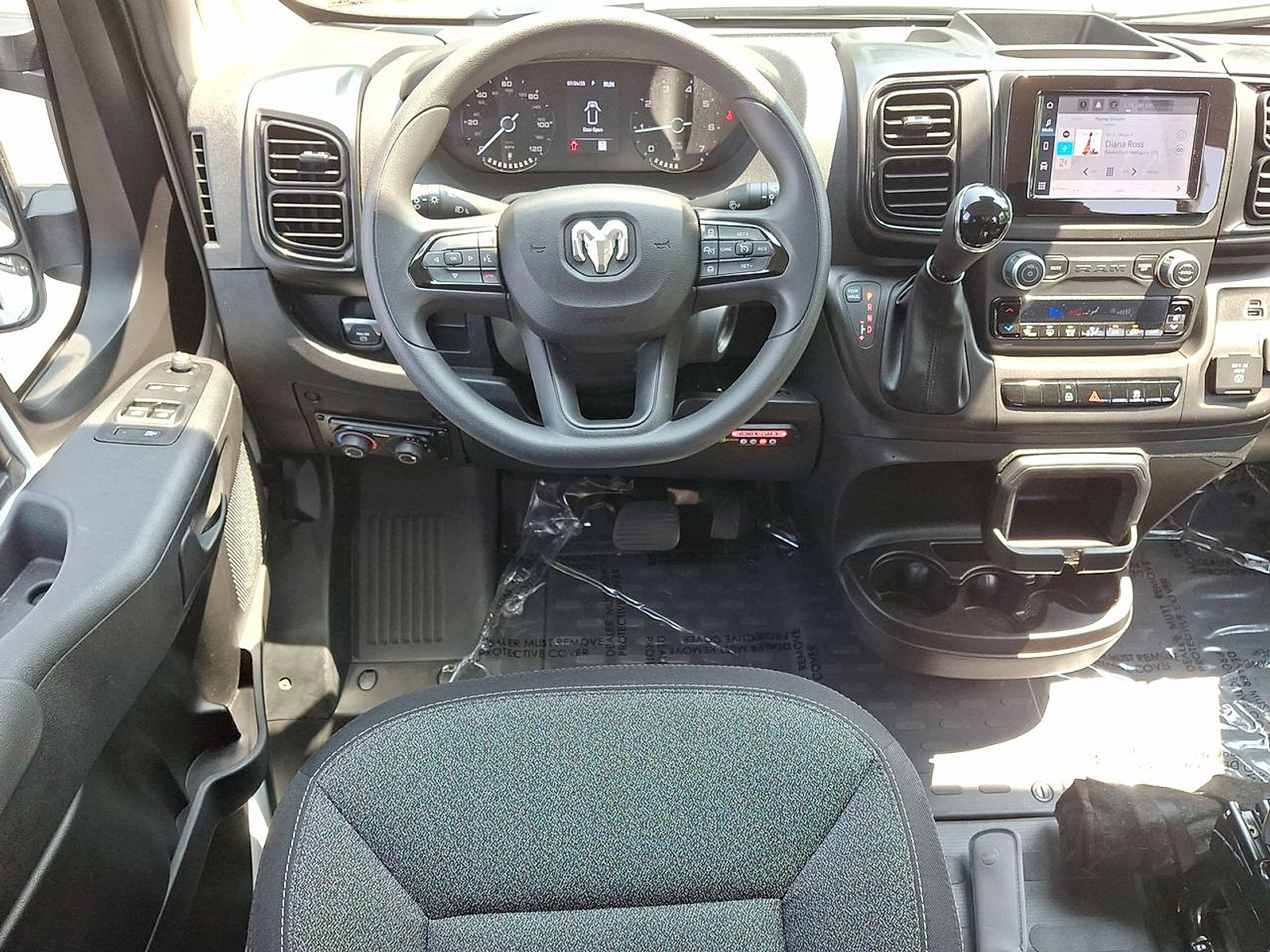 Used 2024 RAM ProMaster 2500 w/ Convenience Group FWD image 24