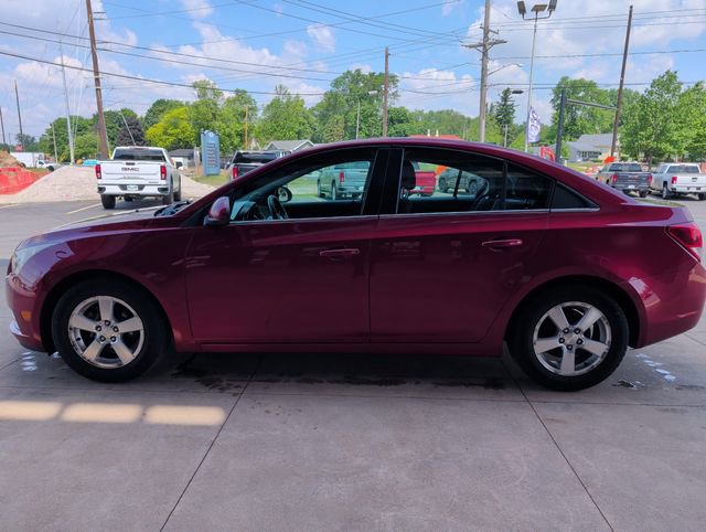 Used 2014 Chevrolet Cruze LT FWD image 4
