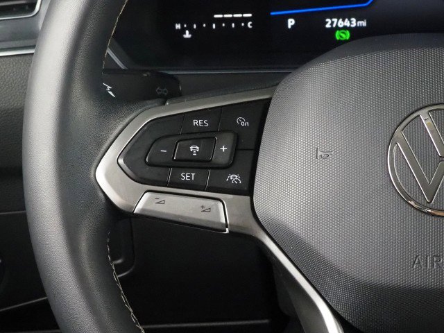 Used 2022 Volkswagen Tiguan SE FWD image 19