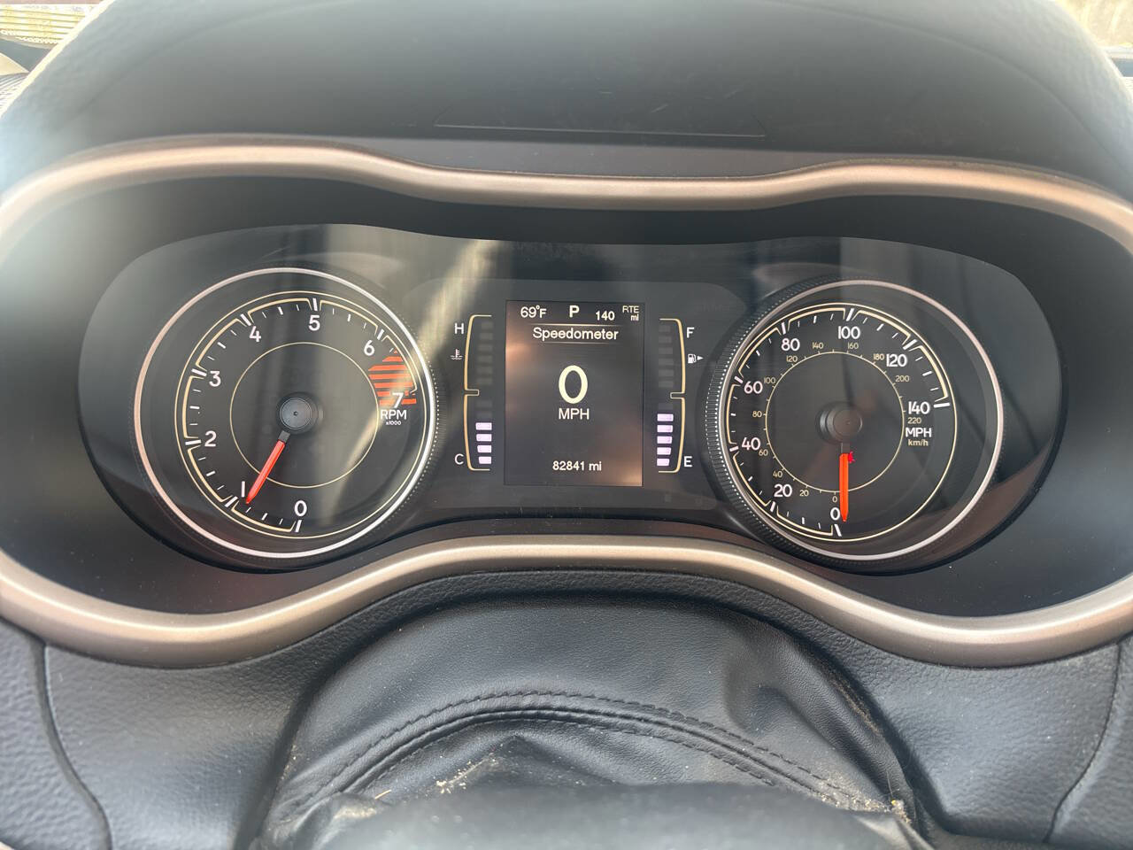 Used 2016 Jeep Cherokee Latitude w/ Cold Weather Group image 32