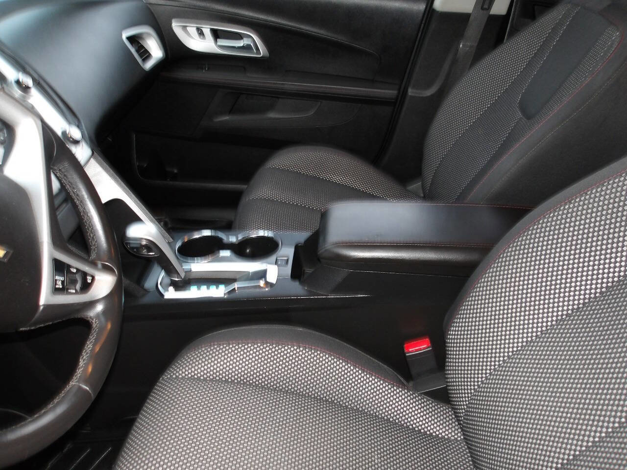 Used 2013 Chevrolet Equinox LT w/ Driver Convenience Package image 17