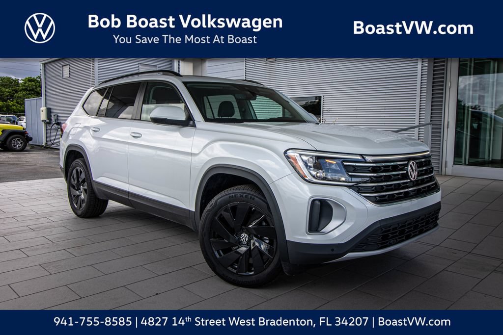 Certified 2026 Volkswagen Atlas SE w/ Panoramic Sunroof Package FWD image 1