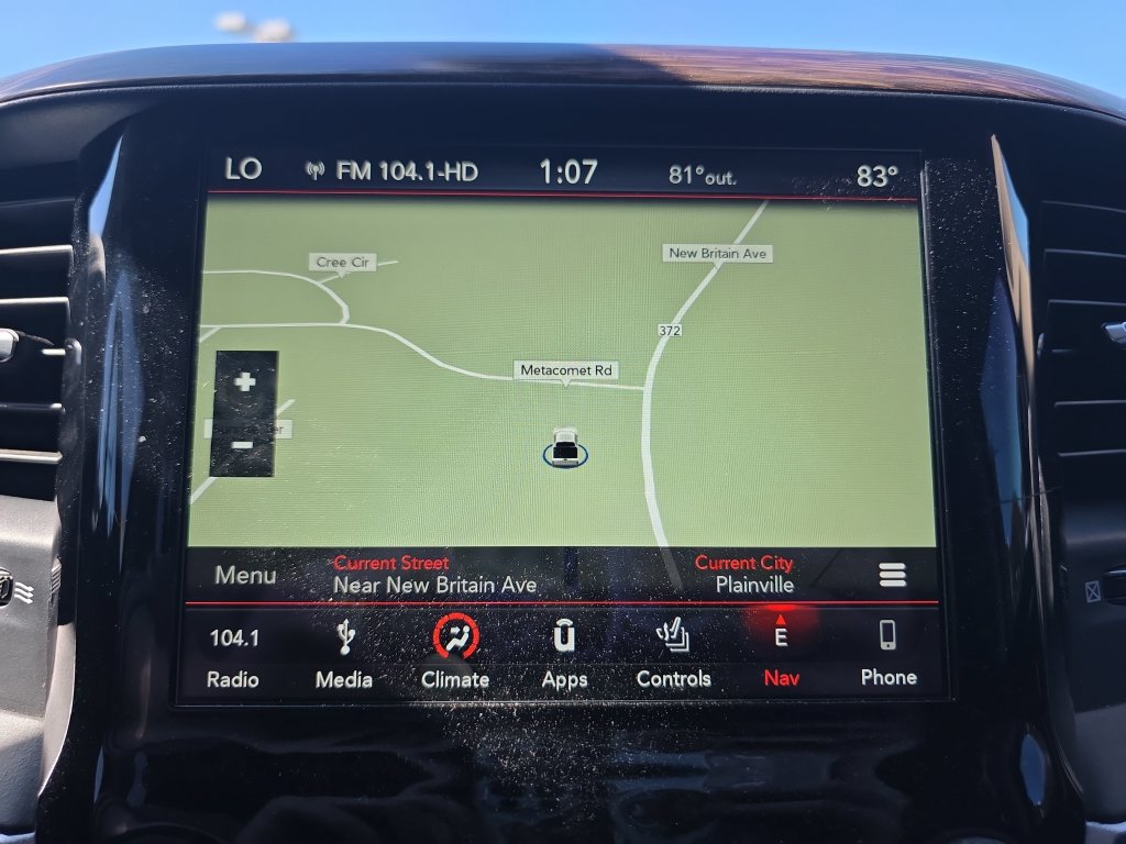 Used 2019 RAM 1500 Laramie AWD/4WD image 33