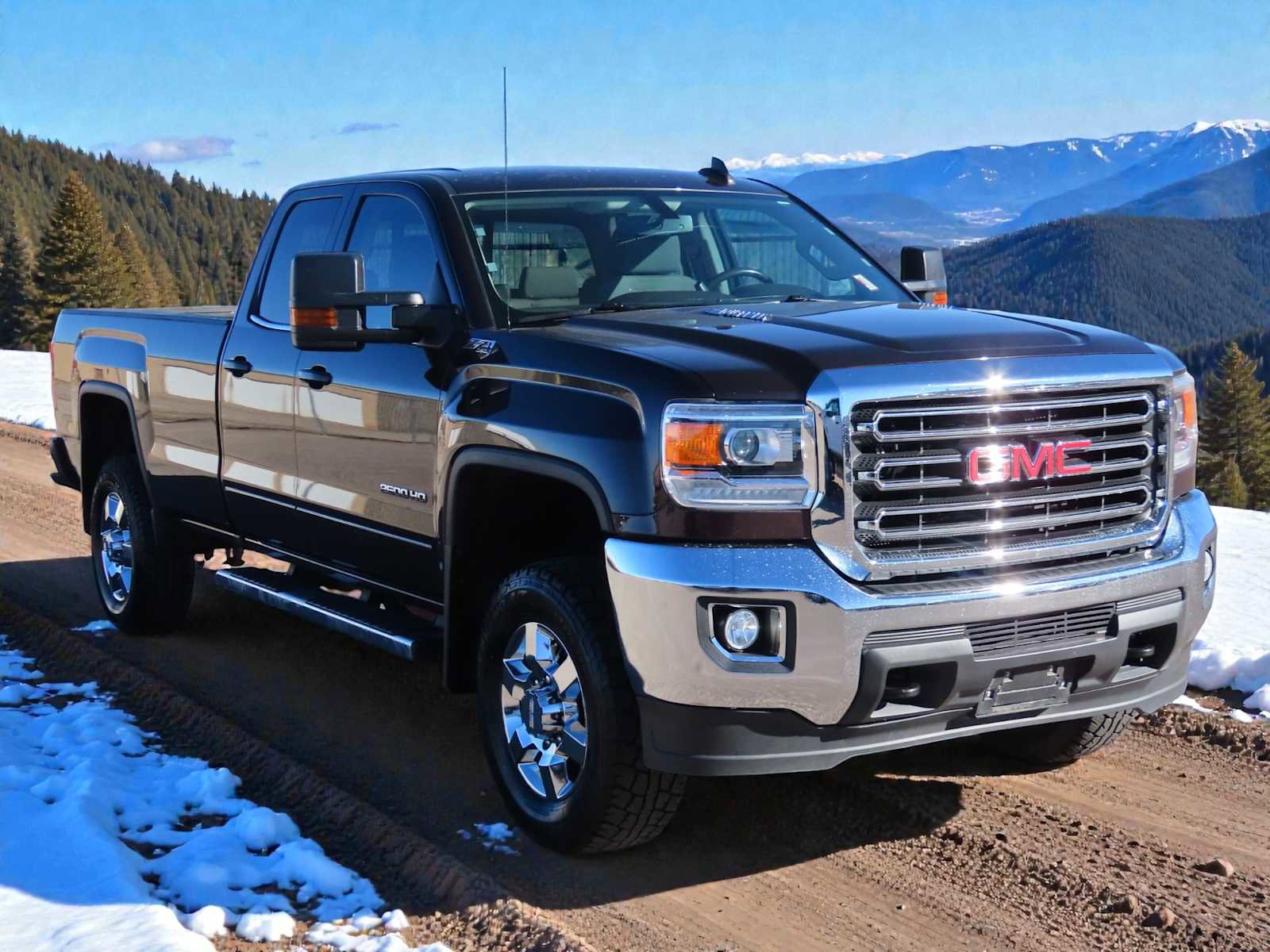 Used 2016 GMC Sierra 2500 SLE w/ SLE Preferred Package image 8