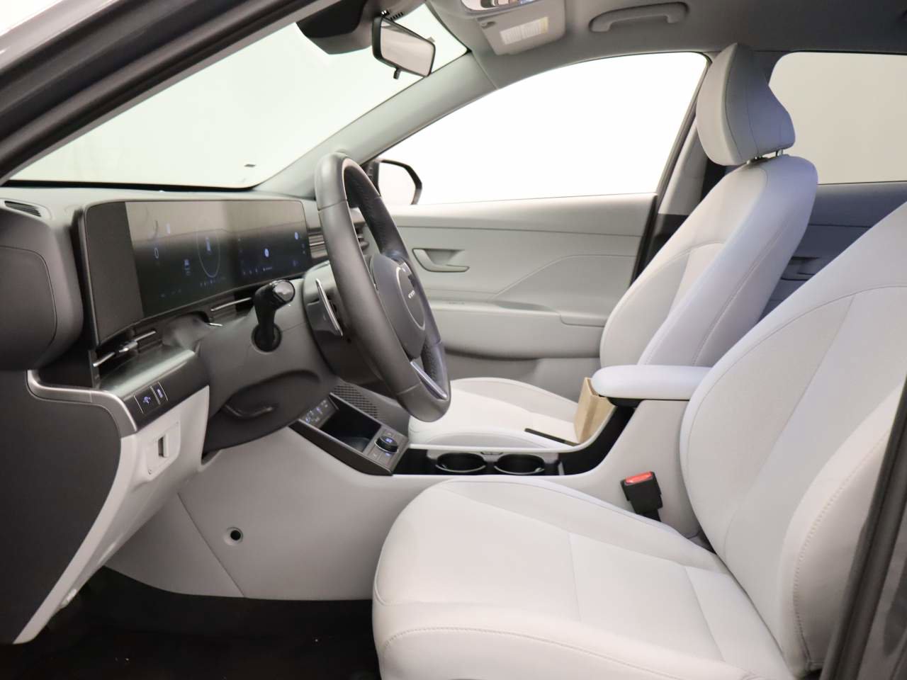 Used 2025 Hyundai Kona SEL image 15