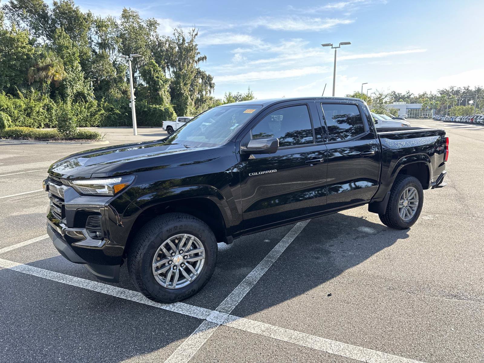 Used 2026 Chevrolet Colorado LT w/ LT Convenience Package AWD/4WD image 7