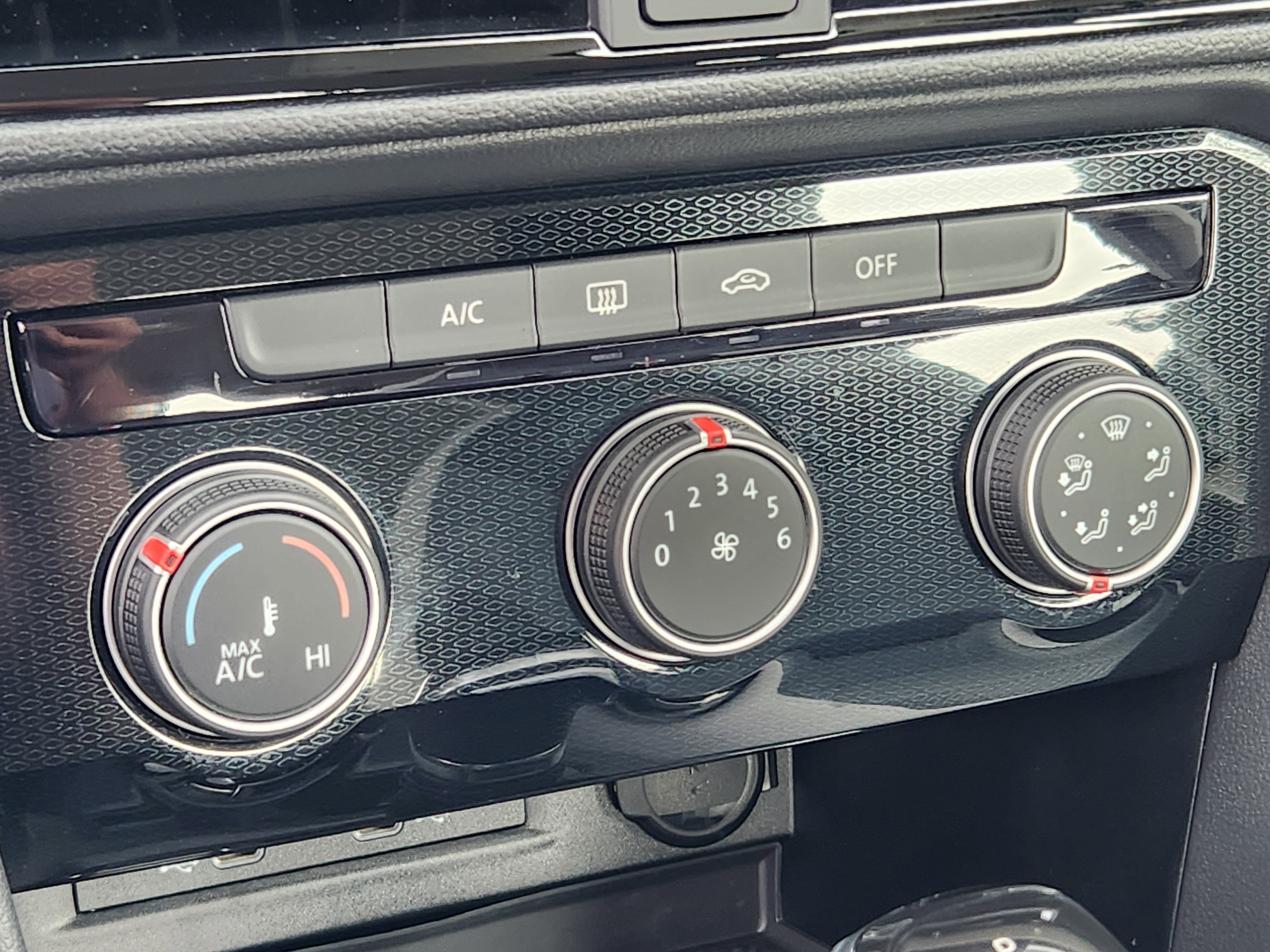 Used 2025 Volkswagen Taos S image 25