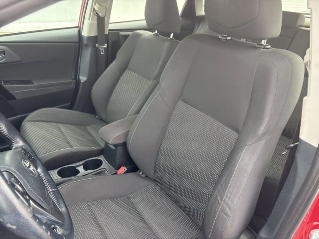 Used 2018 Toyota Corolla iM image 26