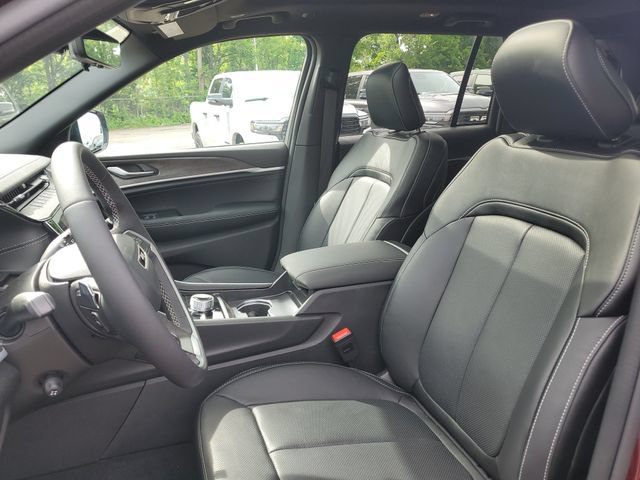 New 2026 Jeep Grand Cherokee Limited AWD/4WD image 18