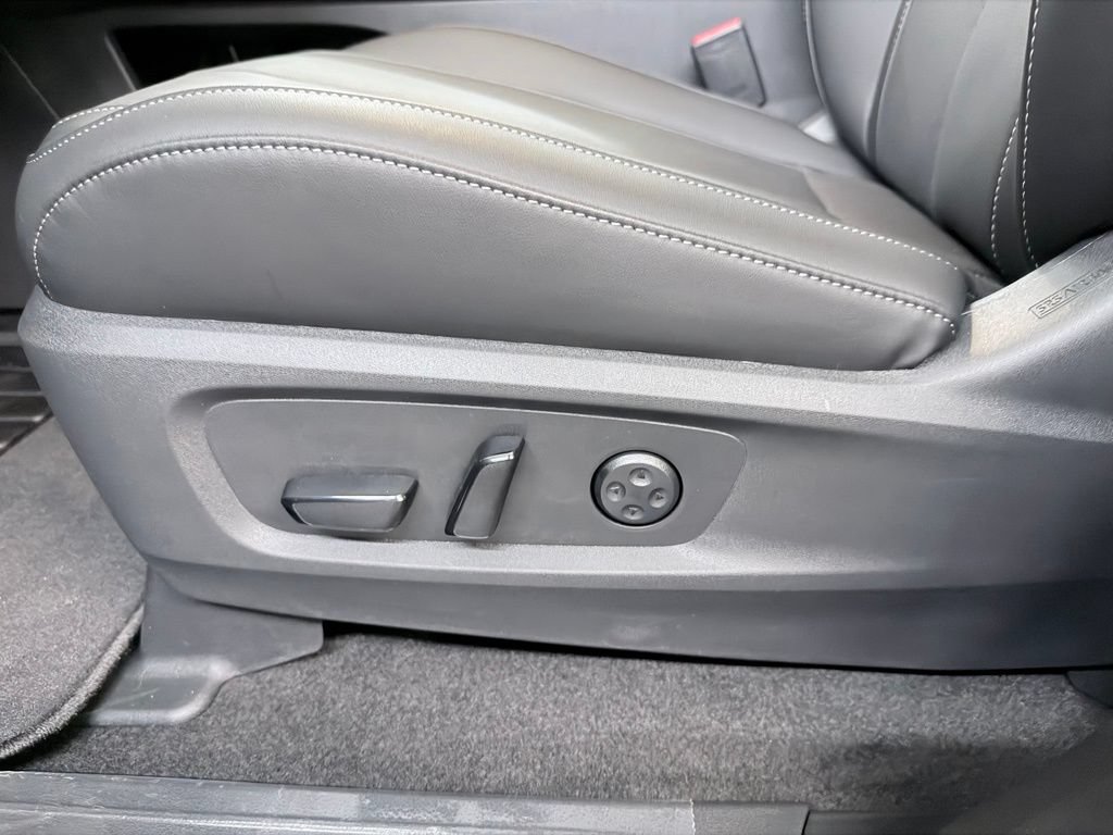 Certified 2026 INFINITI QX60 Luxe w/ Cargo Package FWD image 11