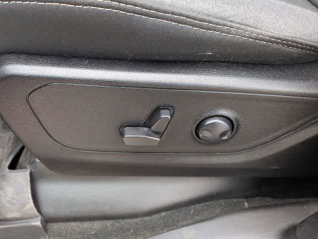 Used 2022 RAM 1500 Big Horn AWD/4WD image 17