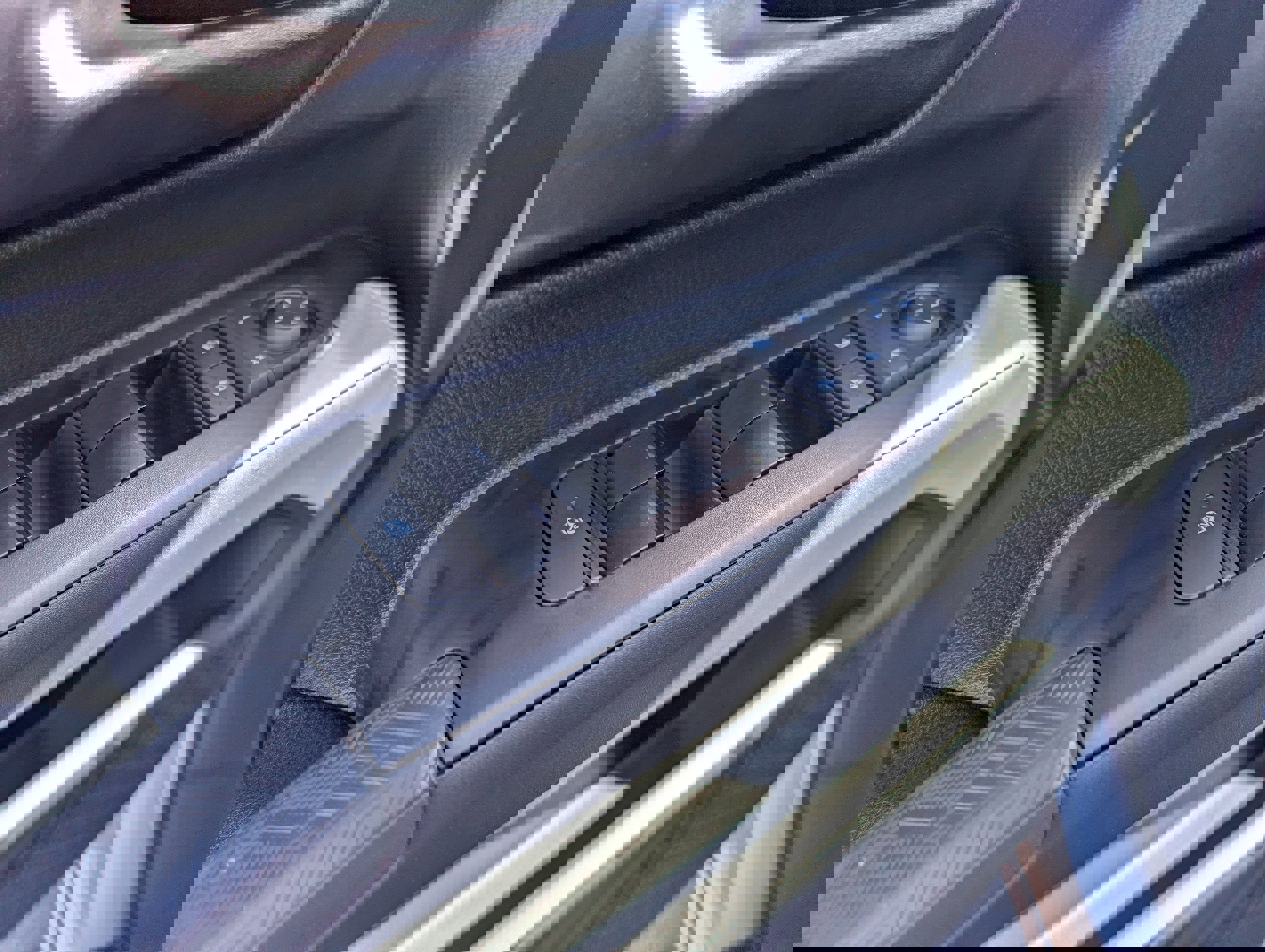 New 2026 Toyota Tacoma SR image 9