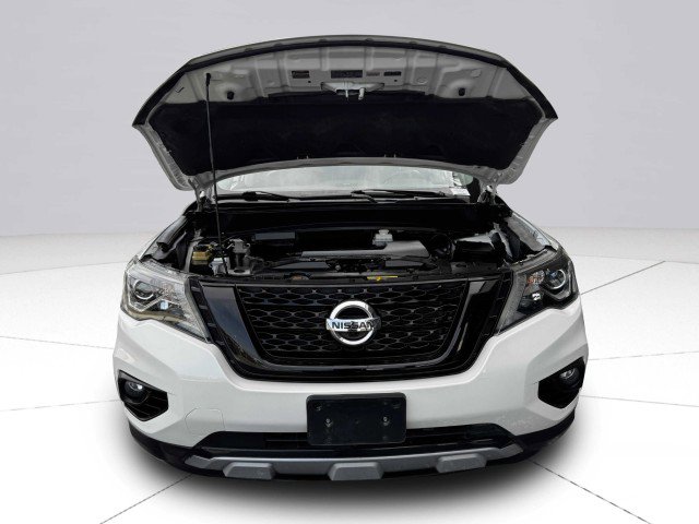 Used 2020 Nissan Pathfinder SL image 72
