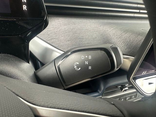 New 2025 Volkswagen ID. Buzz Pro S image 36