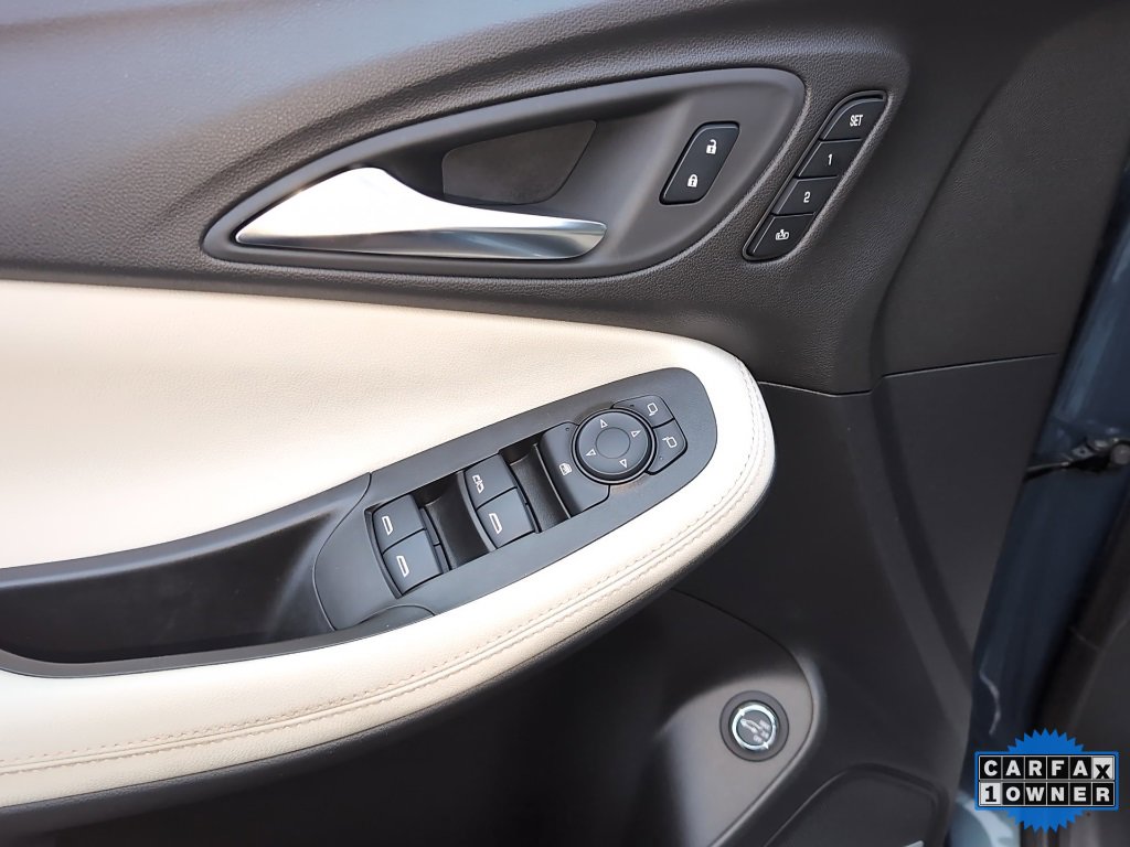 Used 2024 Buick Encore GX Avenir w/ Avenir Convenience Package image 14